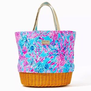 Lilly Pulitzer Wicker & Canvas tote bag